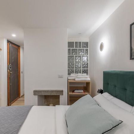 Iflat Small Studio In The Heart Of Trastevere Rome Exterior photo