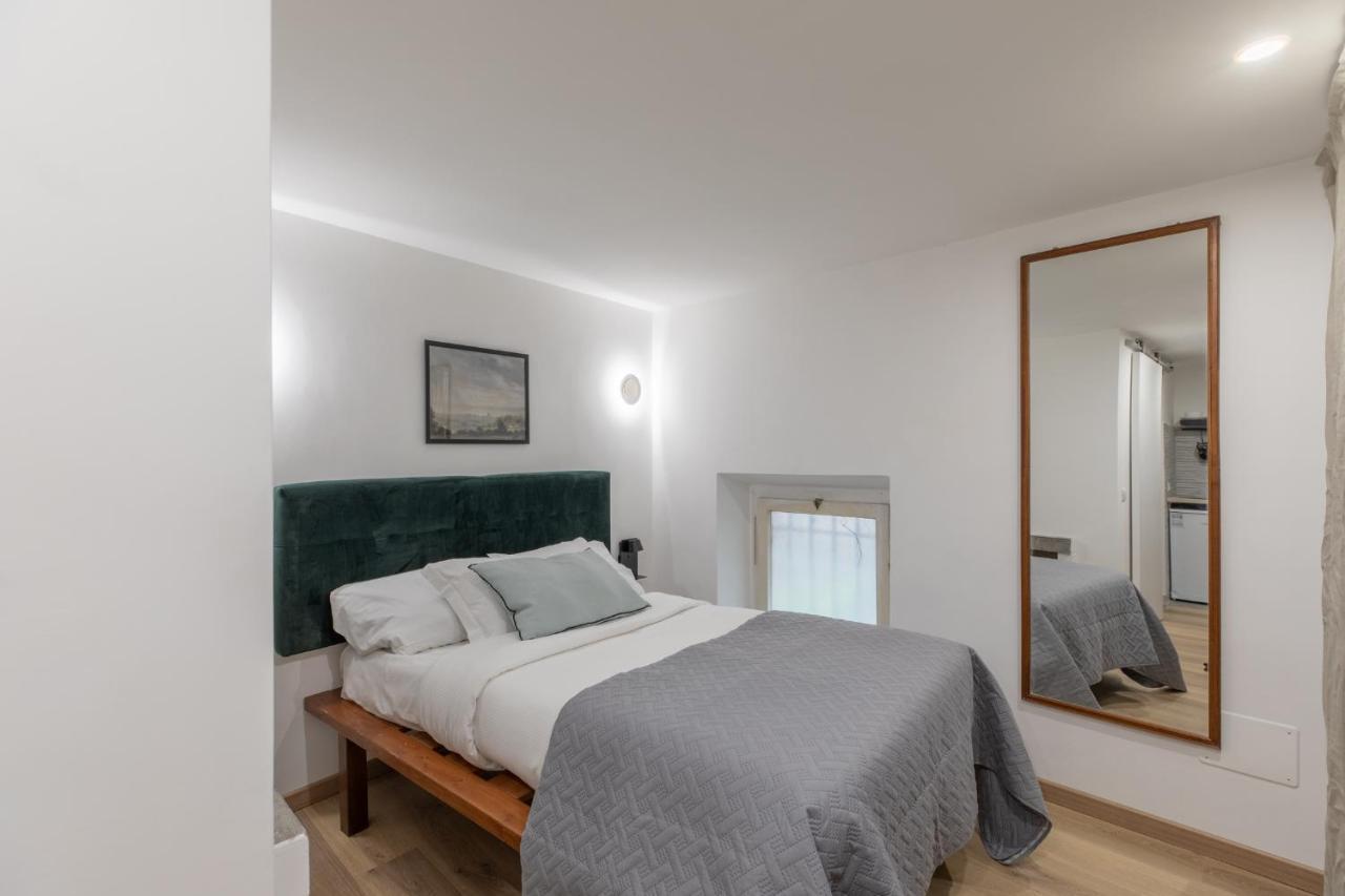 Iflat Small Studio In The Heart Of Trastevere Rome Exterior photo